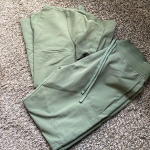 Mandala scrub set size S in Sage